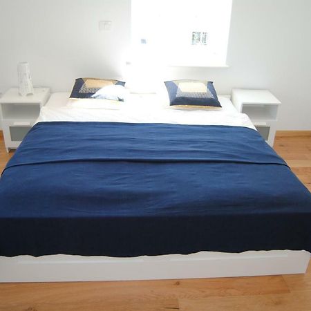 Apartment With Free Parking Ljubljana Eksteriør billede